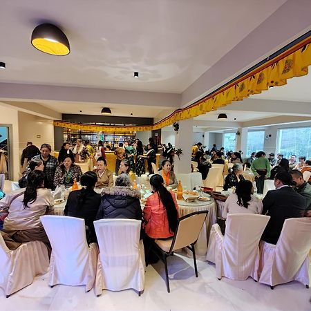 Maplewood Hotel & Spa Ґанґток Екстер'єр фото