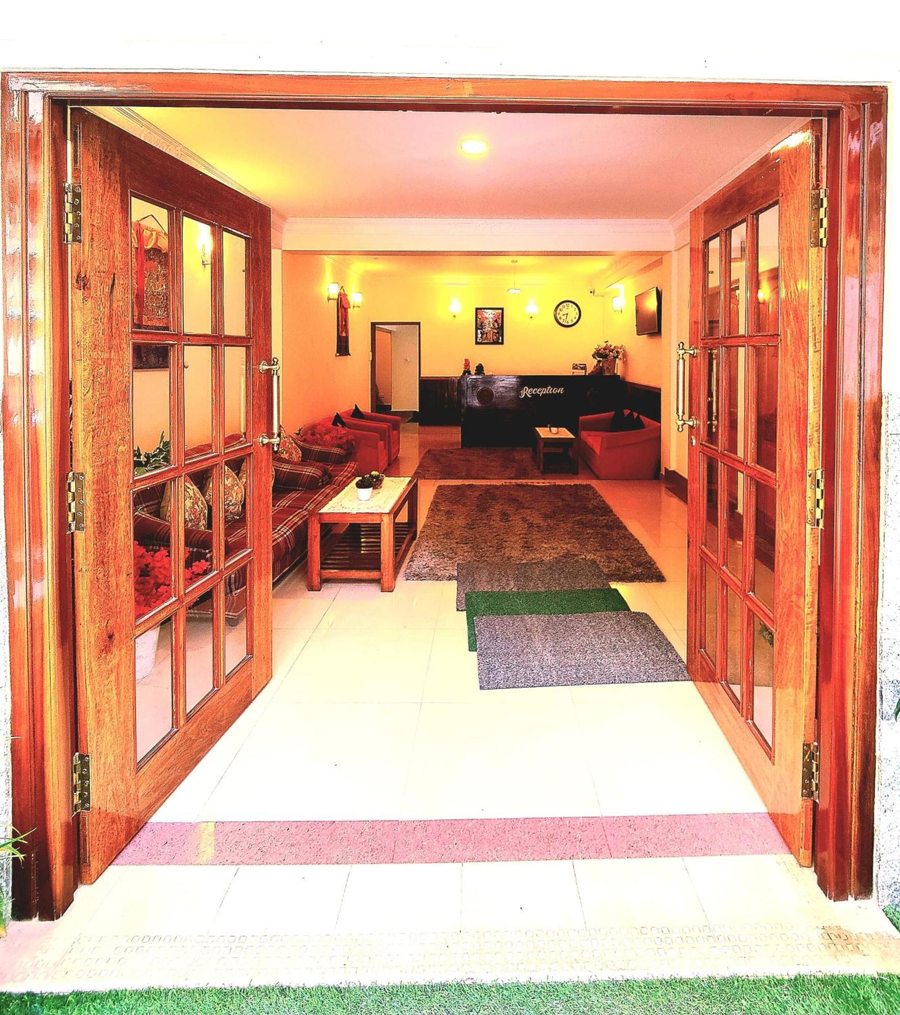 Maplewood Hotel & Spa Ґанґток Екстер'єр фото